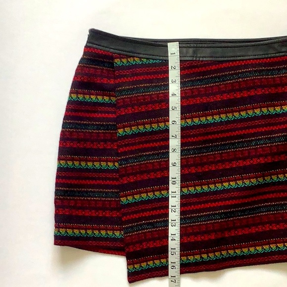 Mini skirt, size L - Picture 4 of 7